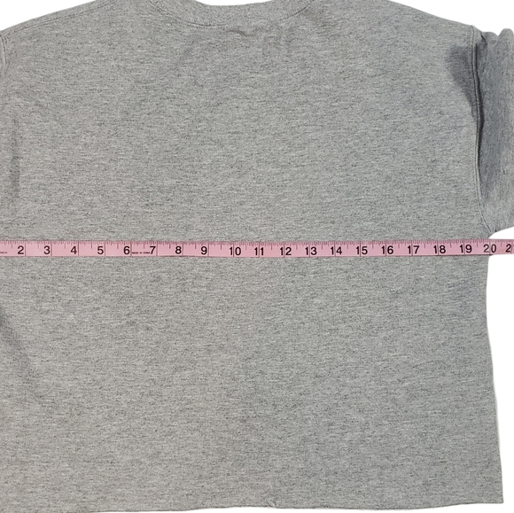 Disney Mickey Minnie Mouse Gray Fleece Cropped Sweatshirt Sz S Crewneck Sweater - Picture 8 of 8